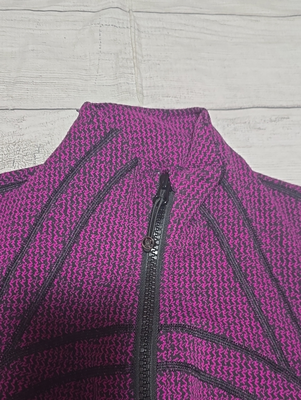 Lululemon Define JacketTeeny Tooth Deep Fuchsia Black Size 8 - Picture 6 of 8